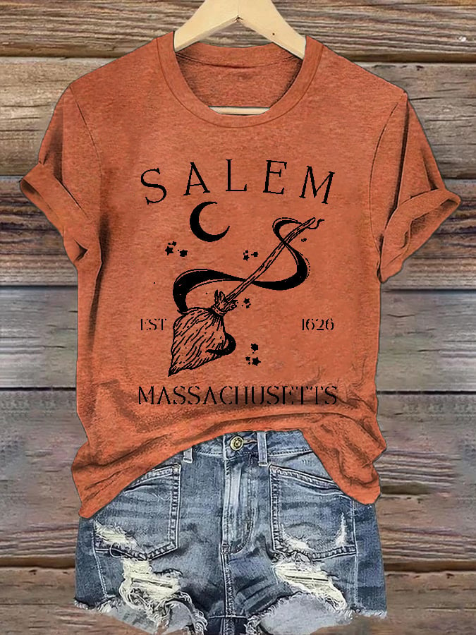 Women's Salem Massachusetts Halloween Print T-Shirt