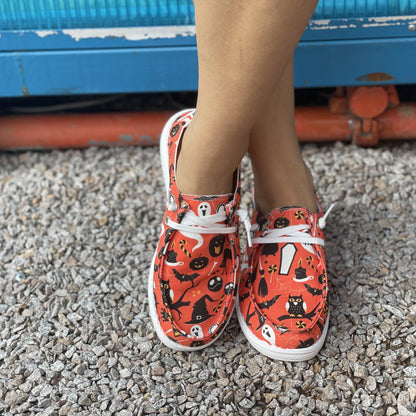 Halloween Chic: Women's Pumpkin Owl Printed Low-Top Canvas Shoes for Casual Outdoor Travel