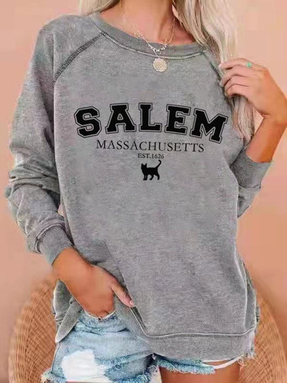 Women's Salem Massachusetts Est.1626 Halloween Black Cat Print Casual Sweatshirt