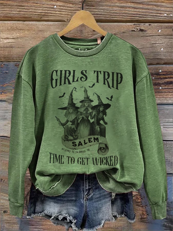 Women's Vintage Halloween Witch Party Sweatshirt