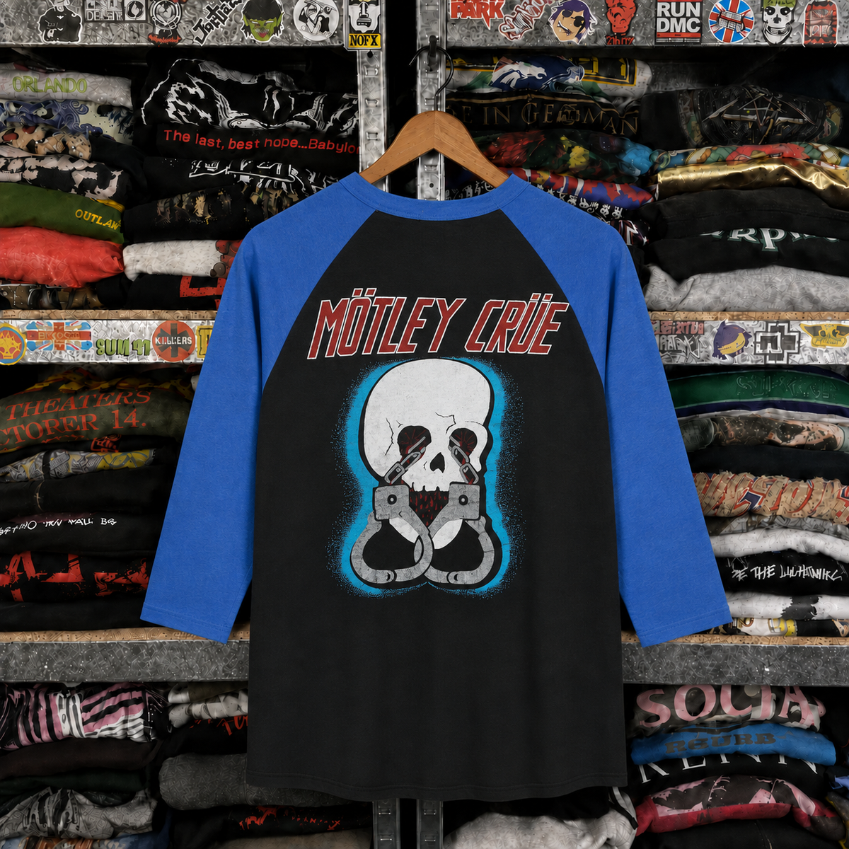 Rare Hard To Find Vintage Mötley Crüe Raglan Shirt, Nearly Sold Out Collectors Piece