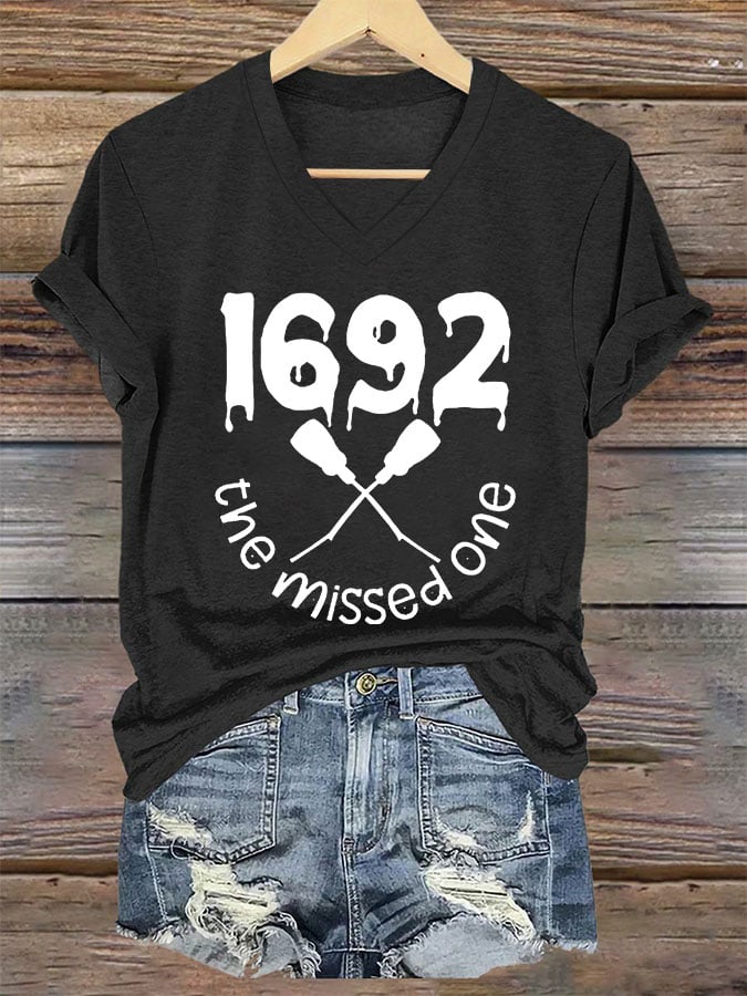 Women 1692 They Missed One Halloween Print T-shirt